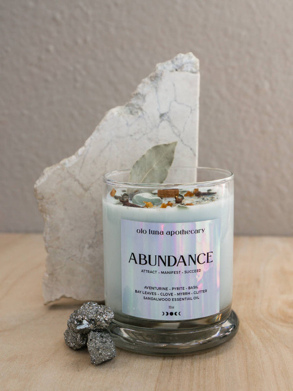 Abundance Intention Candle: Wooden Wick