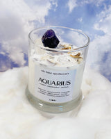 Aquarius Zodiac Candle: Wooden Wick