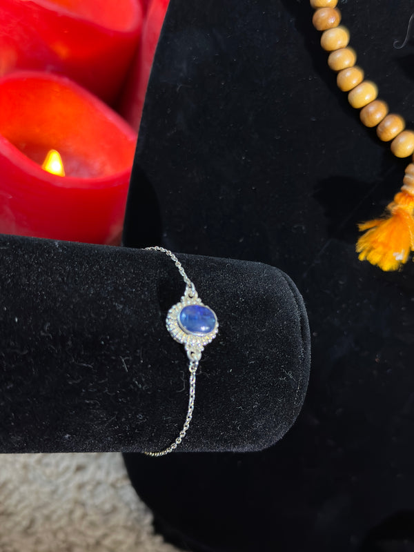 Kyanite Dainty Bracelet