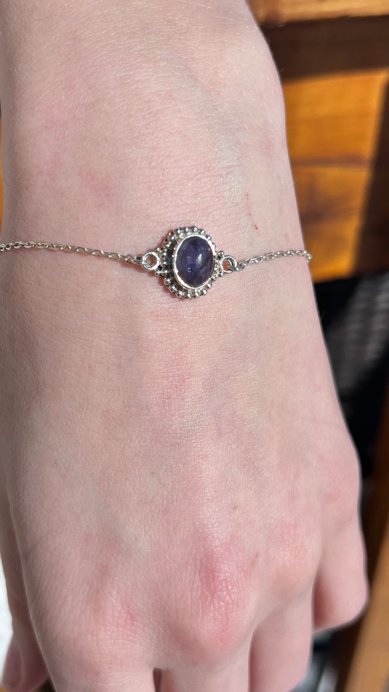 Tanzanite Dainty Bracelet